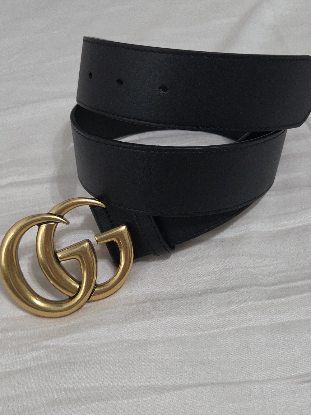 Gucci Marmont Black Leather Belt with Gold Double G Buckle - Picture 9 of 16
